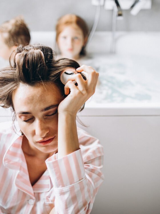 Sobrestimulación y agotamiento en la maternidad: herramientas para evitarlo o salir de él.