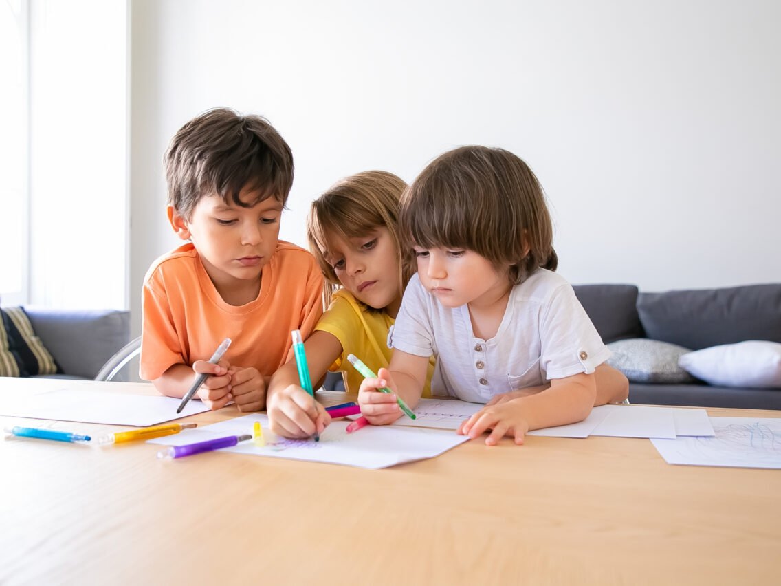 Educación en casa o “homeschooling ” en la primera infancia:Guía práctica sobre las metodologías de aprendizaje más conocidas: Montessori, Waldorf y Singapur.